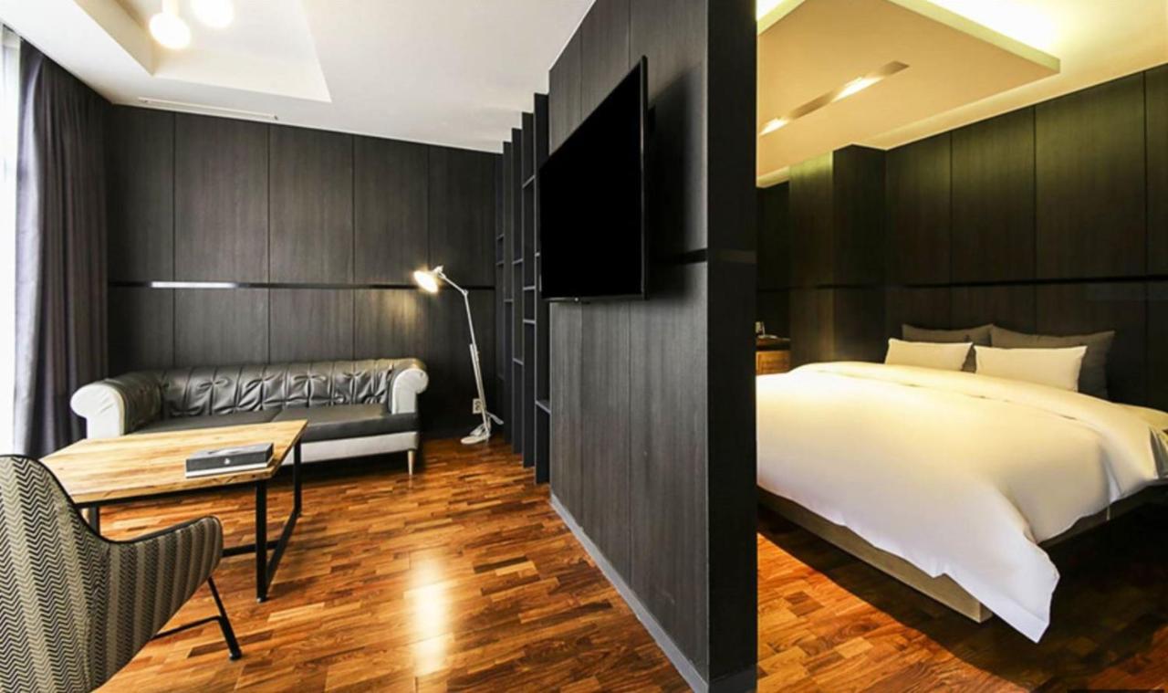 Yeoubi Hotel Ульсан Экстерьер фото