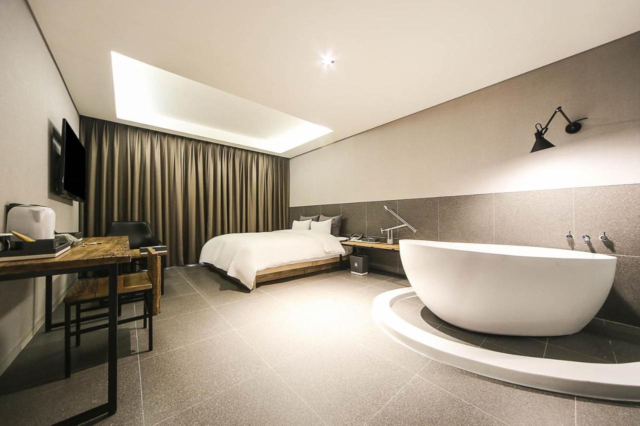Yeoubi Hotel Ульсан Экстерьер фото